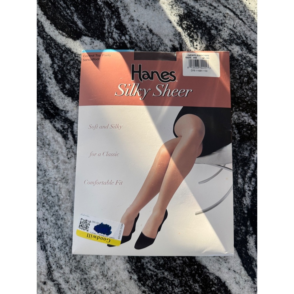 Hanes Silky Sheer Control Top‎ Pantyhose Sandalfoot Sheer Nylon Spandex